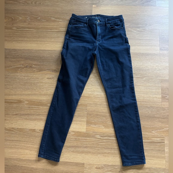 White House Black Market Jeans - Picture 1 of 4